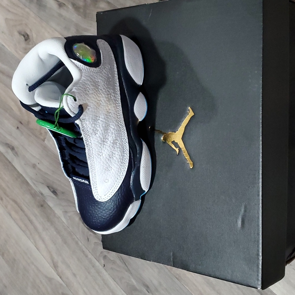 Kids Jordan 13 Retro White Obsidian Powder Blue size 11C